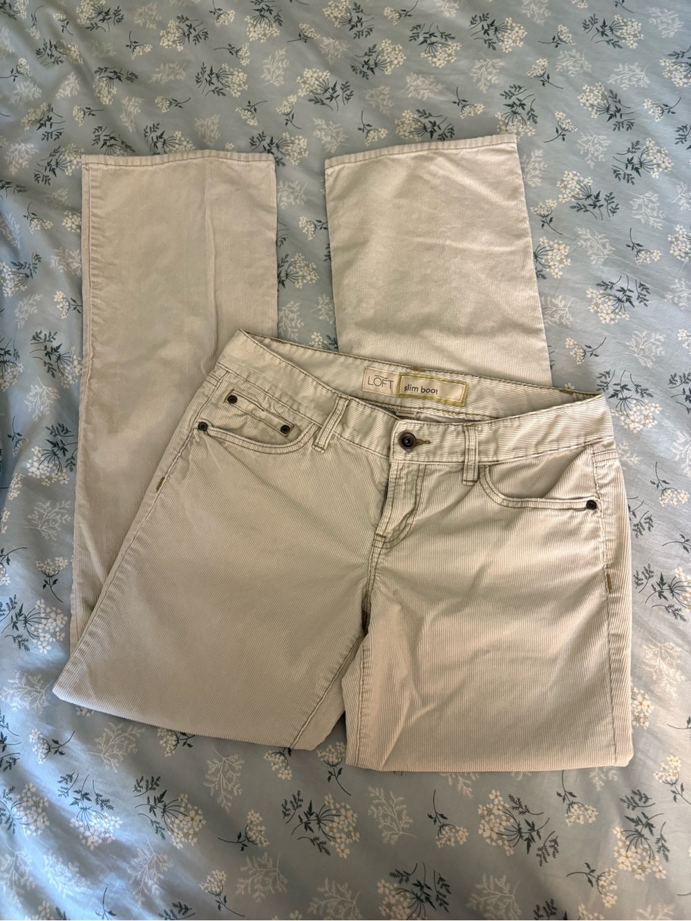 Vintage LOFT Low Rise Slim Boot-Cut Pants in Cream